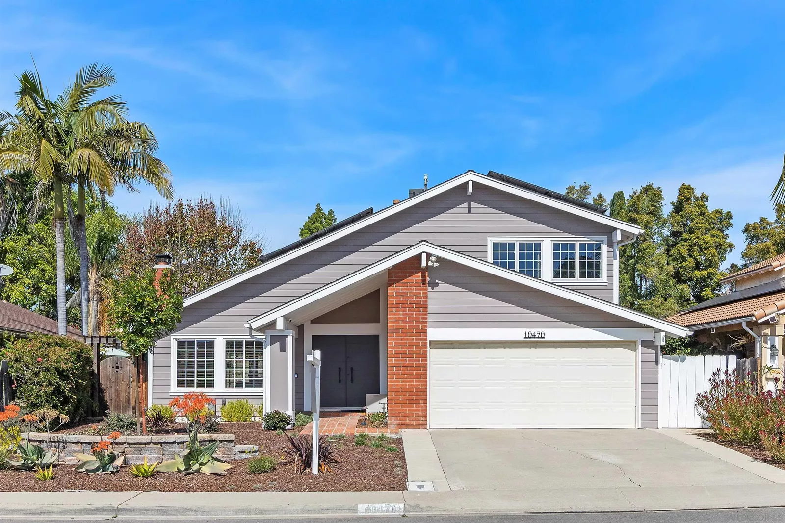 Property Photo:  10470 Orozco Rd  CA 92124 