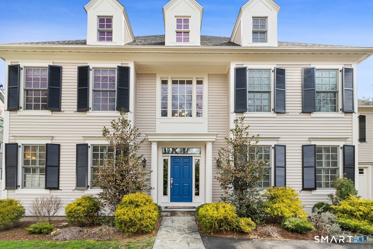 Property Photo:  59 Crescent Road  CT 06880 