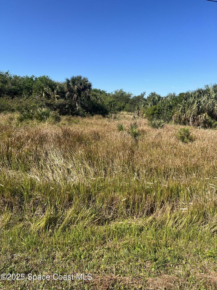 Property Photo: 6450 Highway 1 FL 32949