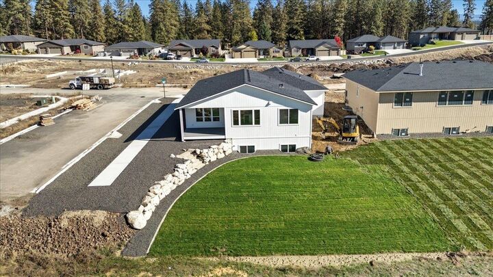 Property Photo:  16785 N Wellington Rd  WA 99005 