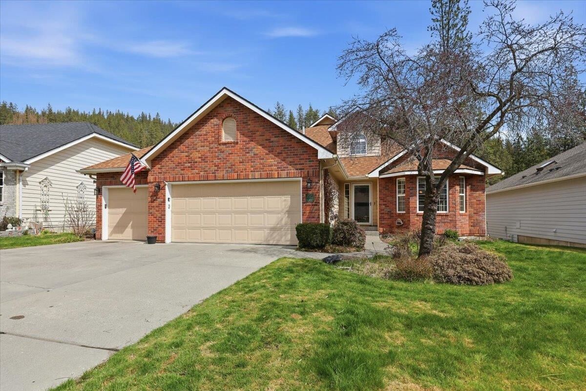 Property Photo:  619 E Martingale Ct  WA 99224 