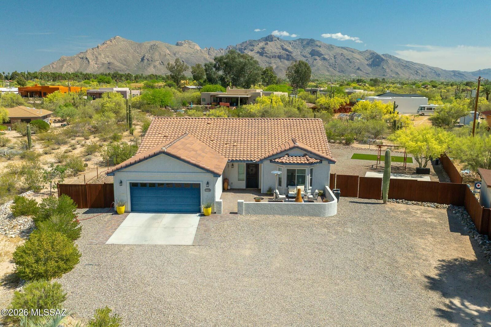 Property Photo:  1146 W Las Lomitas Road  AZ 85704 