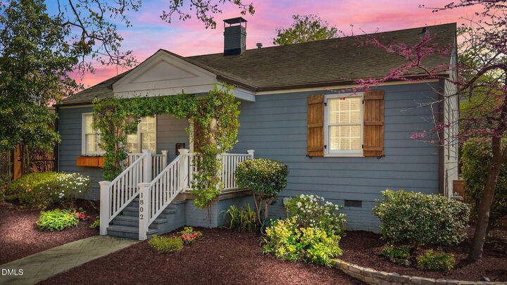 Property Photo:  1802 Pineview Street  NC 27608 