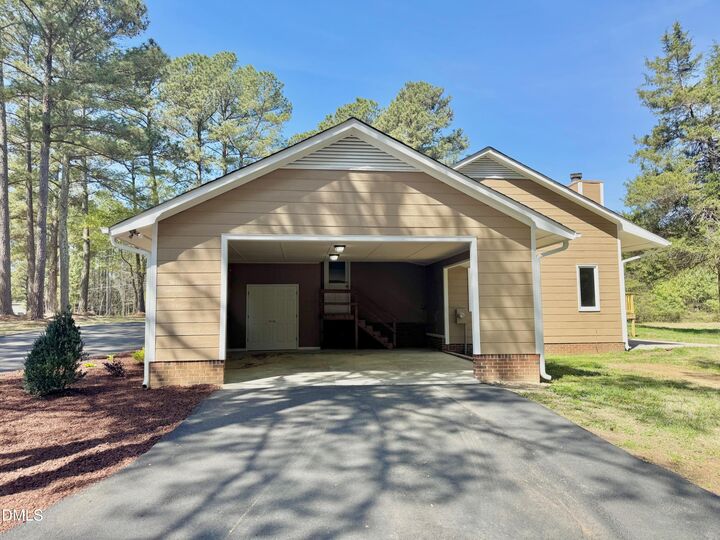 Property Photo:  1720 Ross Mill Road  NC 27537 