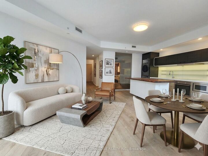 Photo de la propriété: 45 Charles Street E 701 ON M4Y 1S2