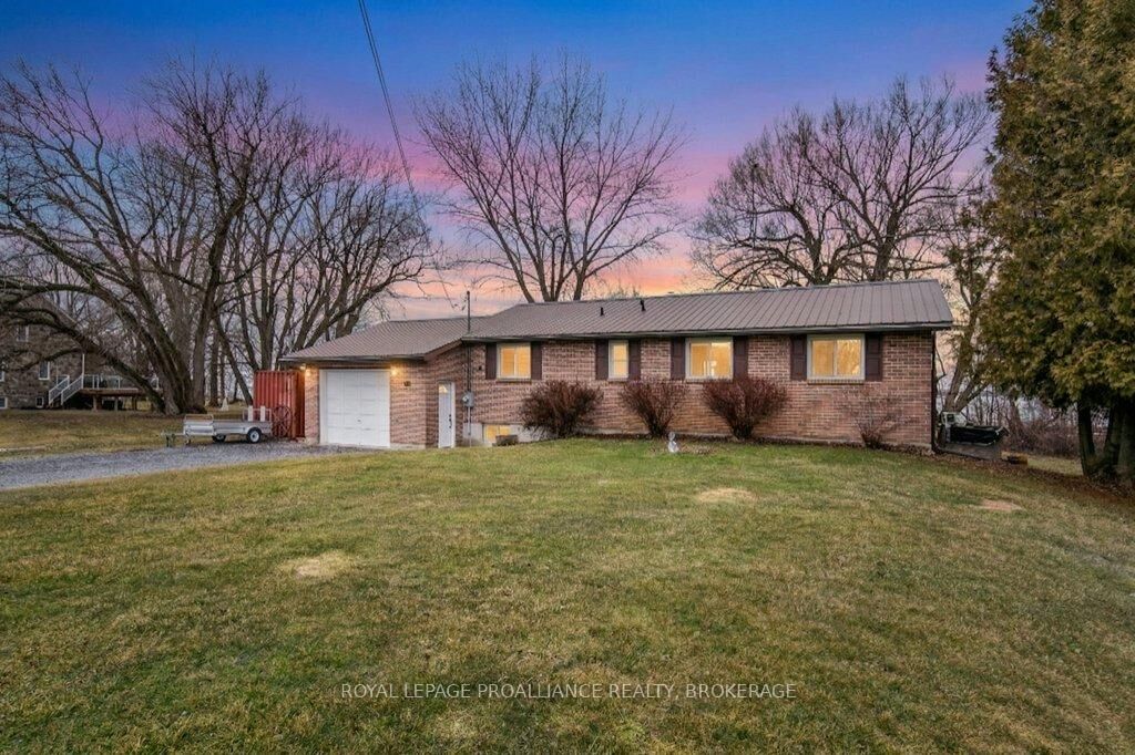 Property Photo: 306 Easy Lane ON K0H 2Y0