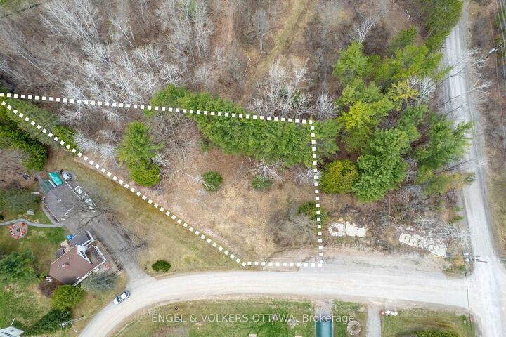 Property Photo:  Lot 9 Devlin Crescent  ON  