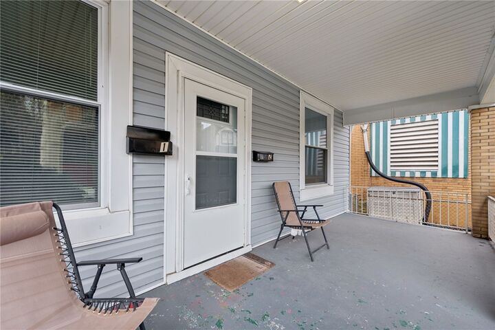 Property Photo:  405 E 11th Ave  PA 15120 