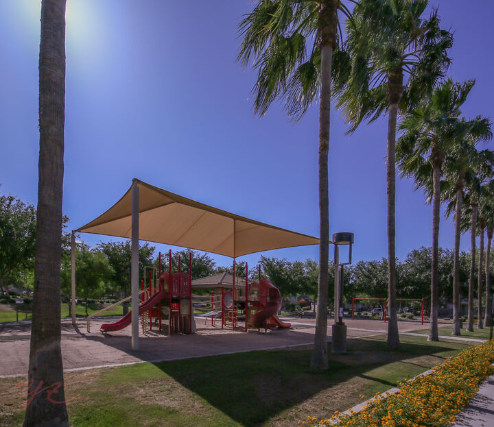 Property Photo:  1384 S Heron Lane  AZ 85296 
