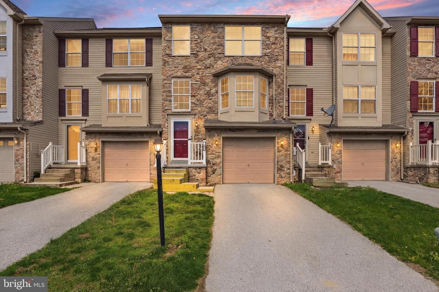 Property Photo:  184 Sara Lane  PA 17331 