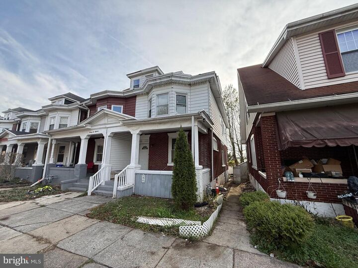 Property Photo:  2220 N 5th Street  PA 17110 