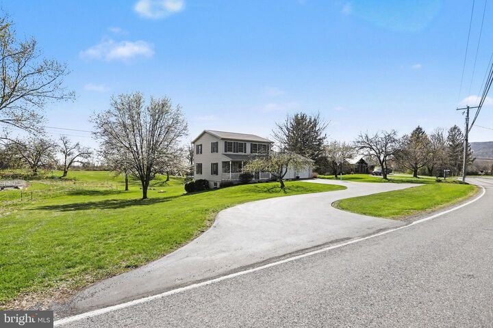 Property Photo: 950 Piketown Road PA 17112