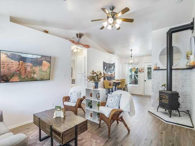Property Photo: 125 W Mt Ord Circle AZ 85541