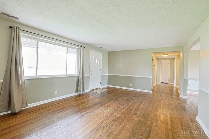 Property Photo:  501 Kings Mills Road  OH 45040 