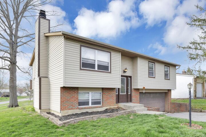 Property Photo: 4555 Teton Court OH 43230