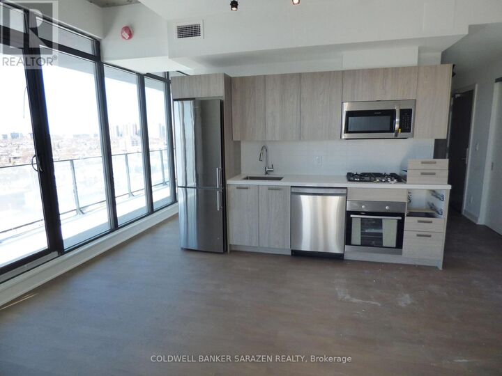 Property Photo:  203 Catherine Street 1005  ON K2P 1C3 