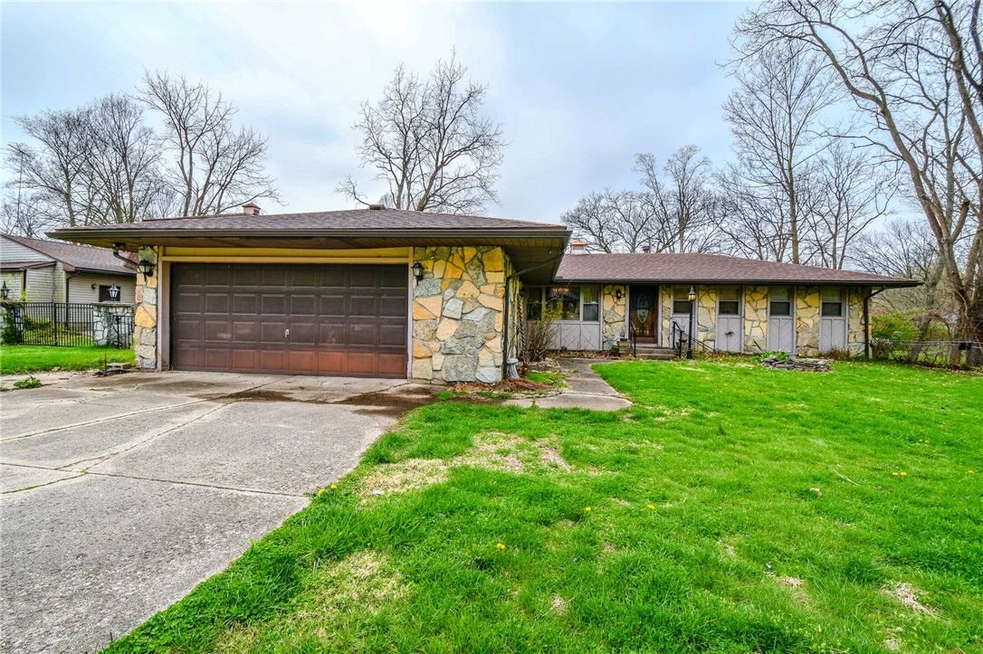 Property Photo:  3223 Ravenwood Road  OH 45324 