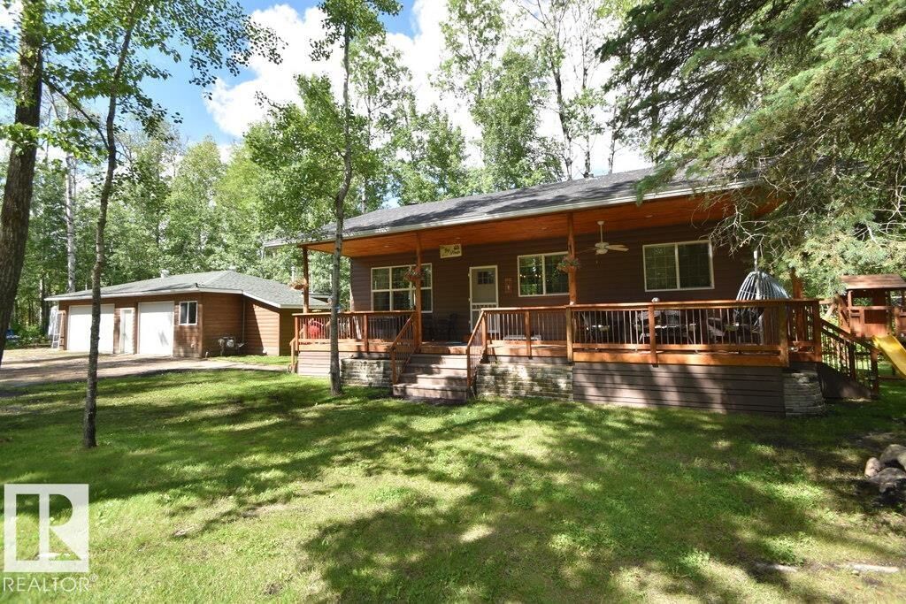 Property Photo: 309 Debbie Dr (Skeleton Lake) AB T0A 0M0