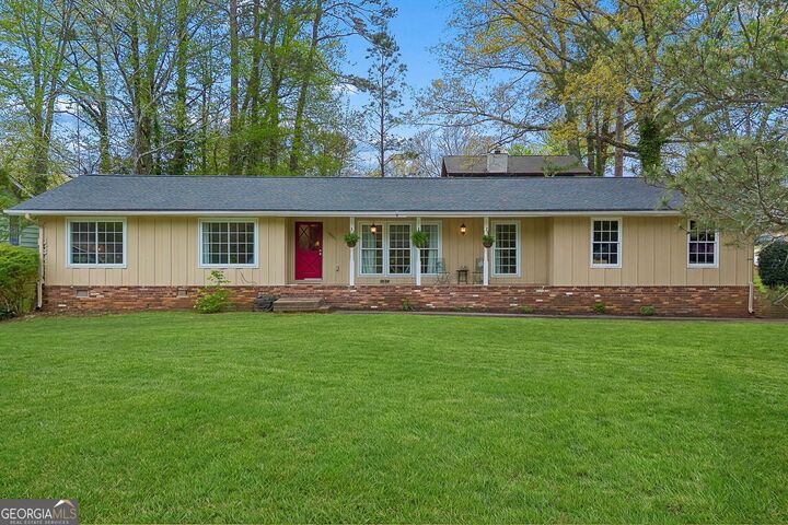 Property Photo:  4601 Wendover Drive  GA 30083 