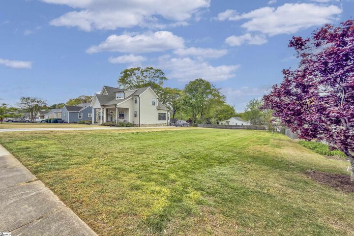 Property Photo:  6 High Hill Street  SC 29605 