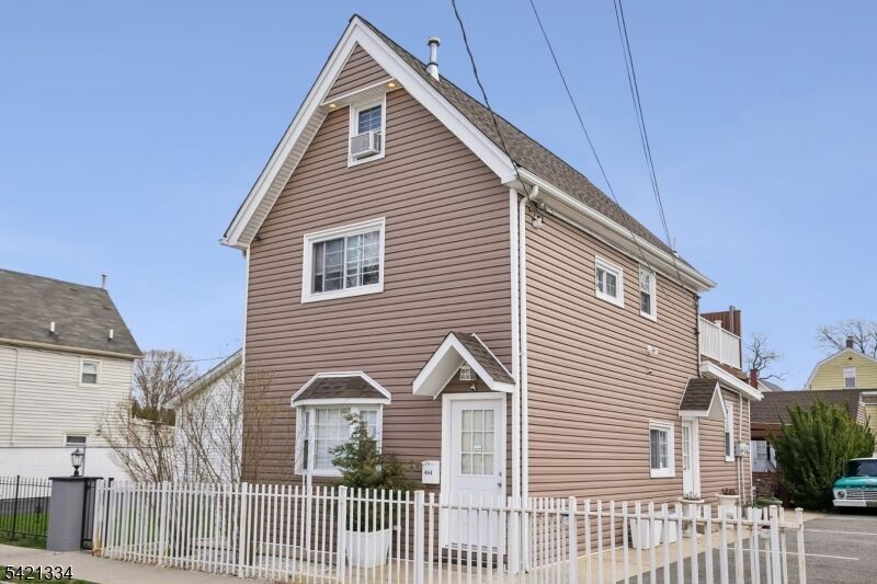 Property Photo:  464 Meade St  NJ 07050 