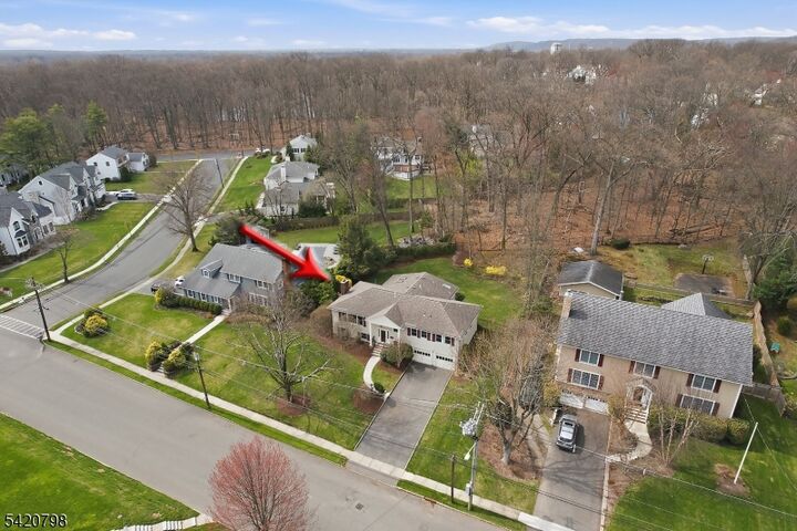 Property Photo:  61 Barchester Way  NJ 07090 