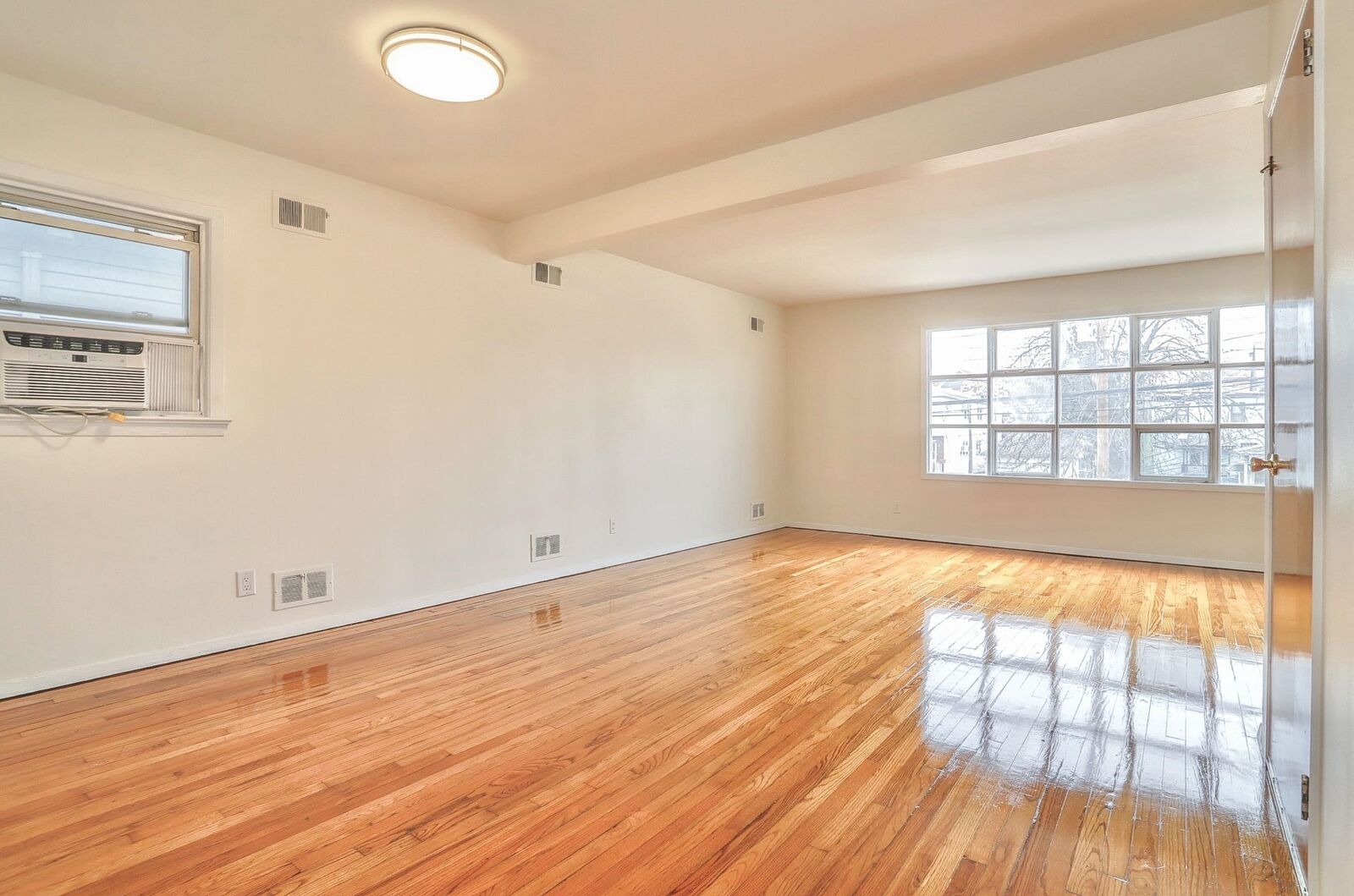 Property Photo:  502 Avenue E 2  NJ 07002 