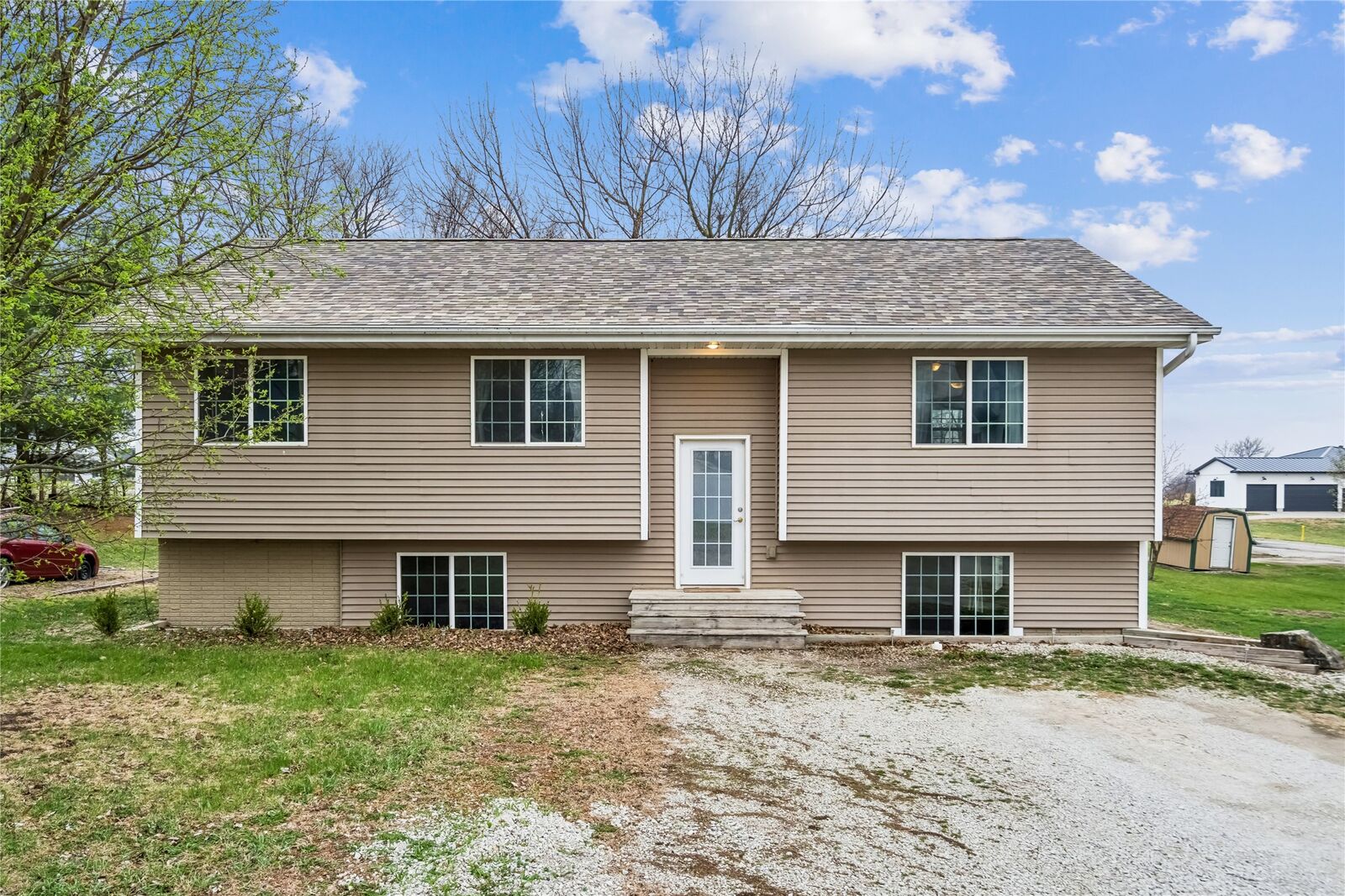 Property Photo: 465 N Jackson Street IA 50257