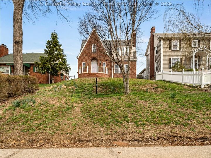 Property Photo: 4 Grandview Drive WV 25302