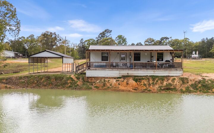 Property Photo:  4166 W Fm 13  TX 75654 