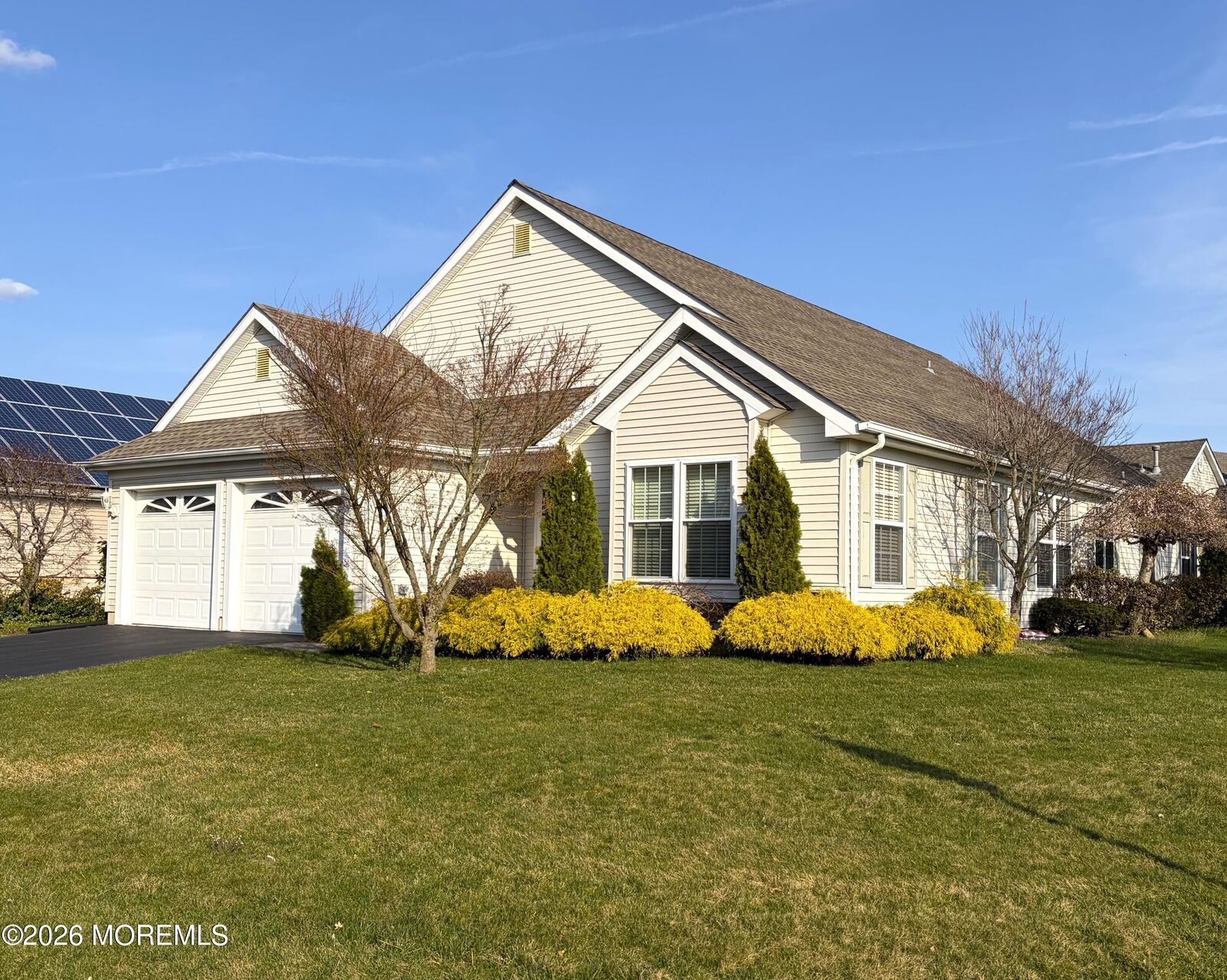 Property Photo:  7 Ivy Hill Road  NJ 08701 