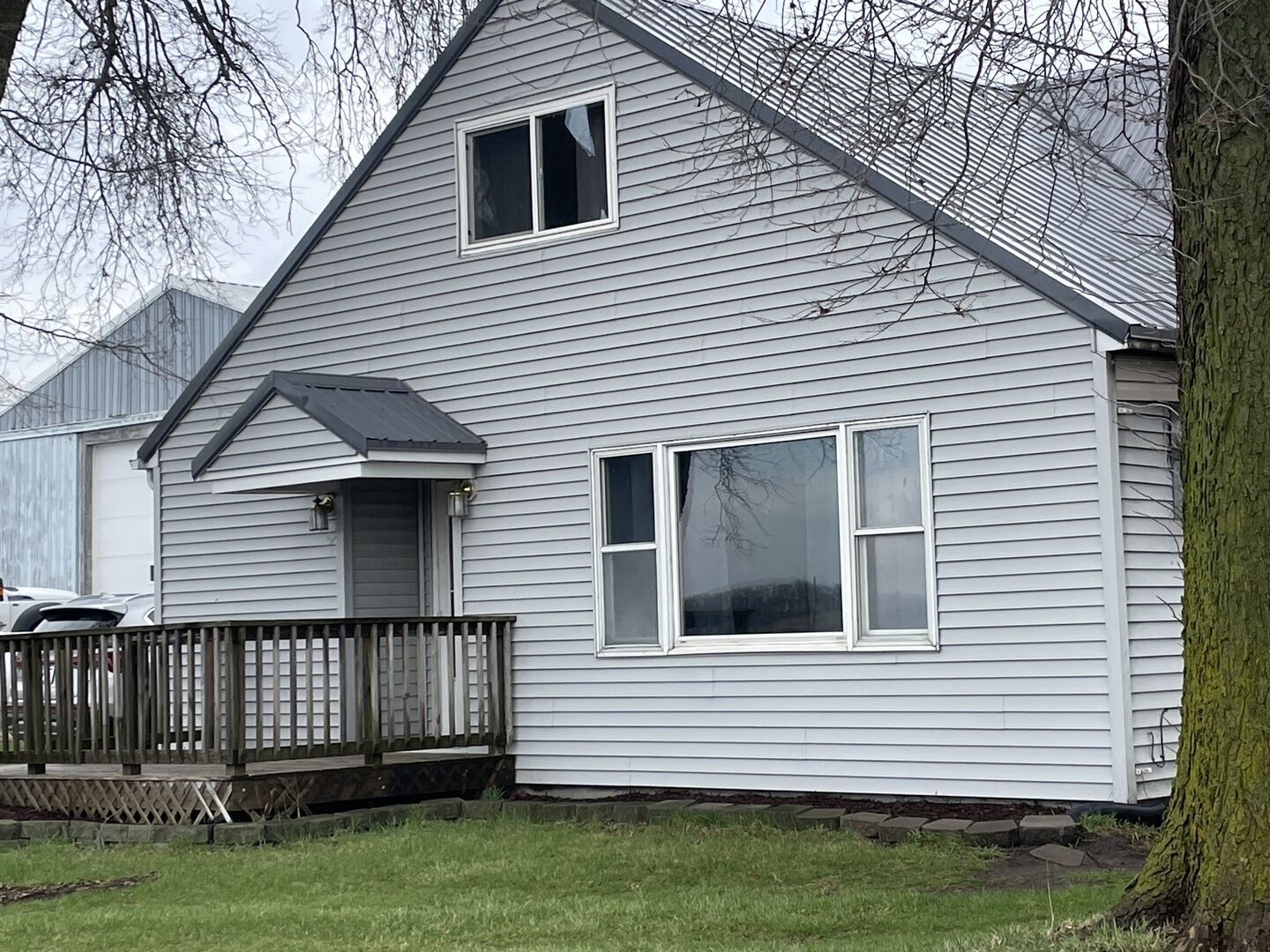 Property Photo:  1884 Banks Road  IL 61250 