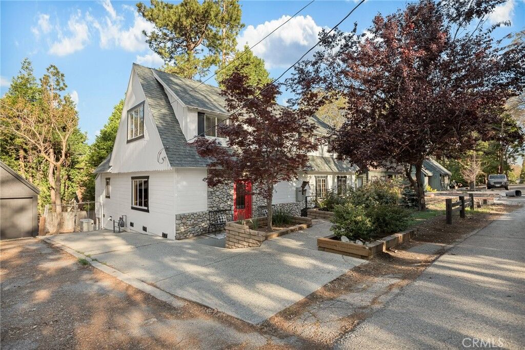 Property Photo:  230 Hemlock Drive  CA 92352 