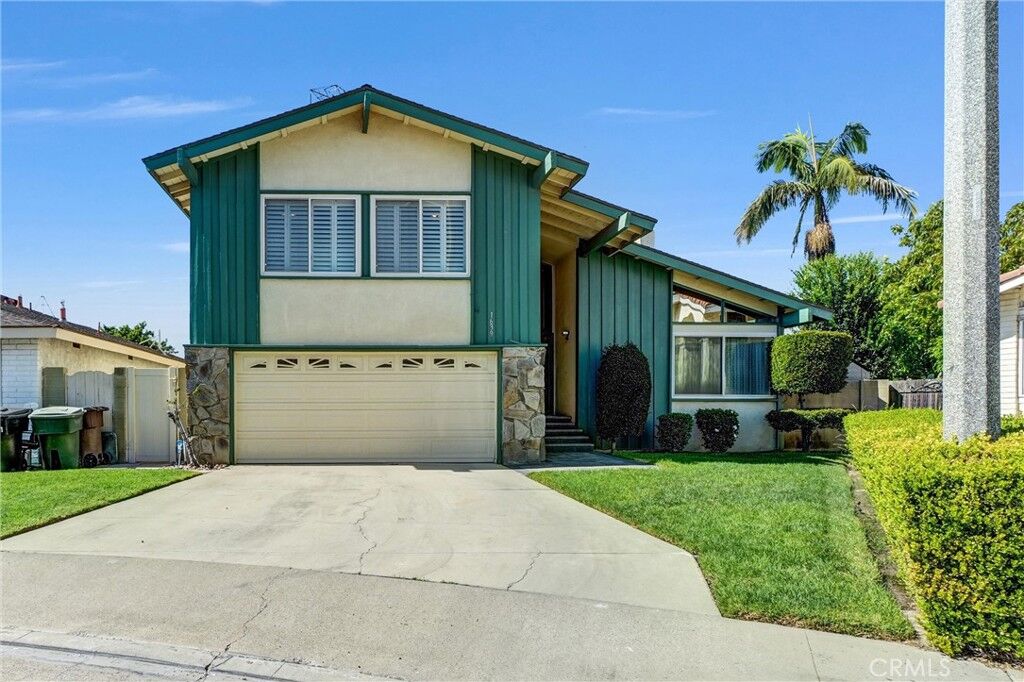Property Photo:  1639 S Camrose Way  CA 92802 