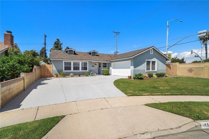 Property Photo:  15001 Sussex Circle  CA 92647 