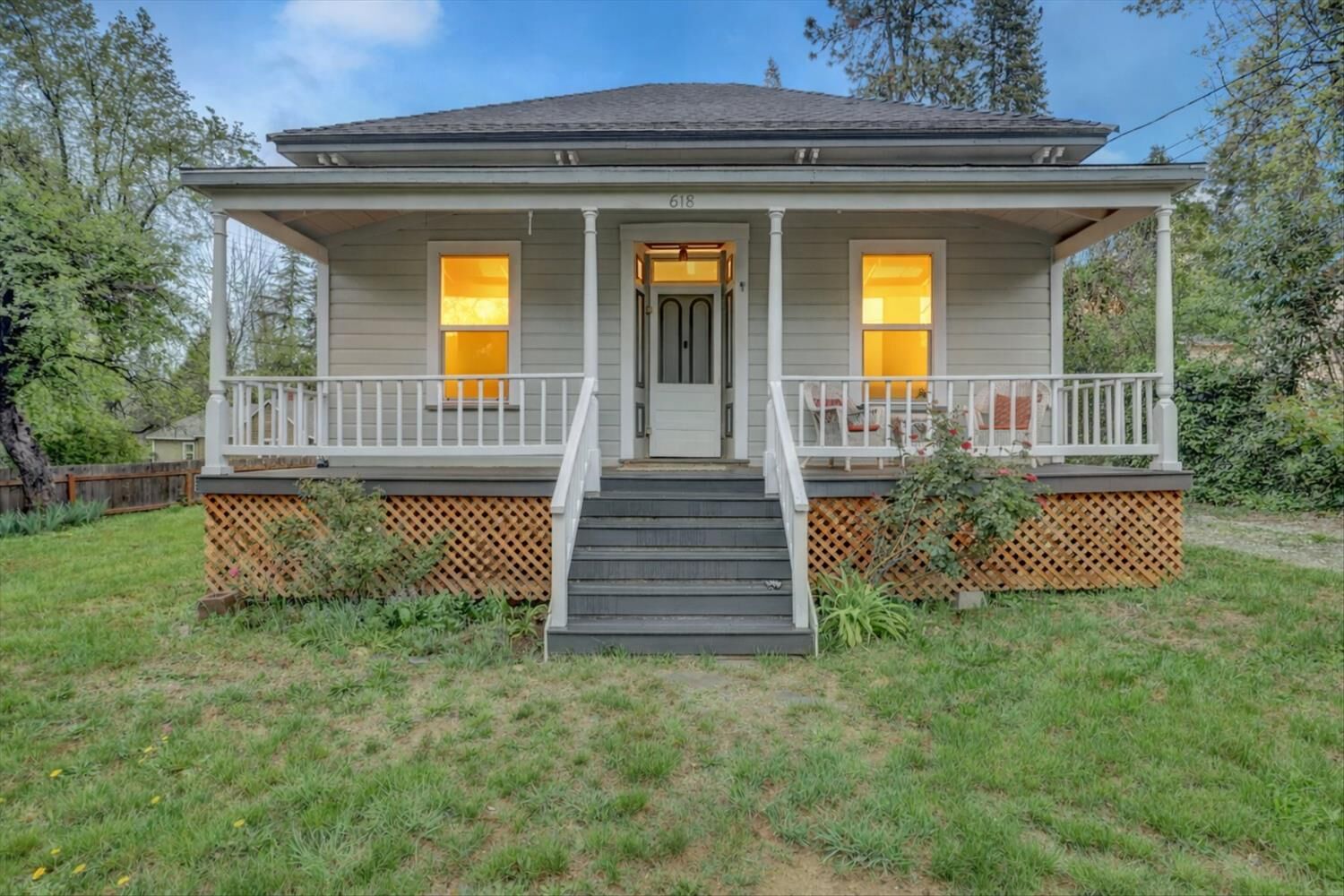 Property Photo: 618 Walsh Street CA 95945