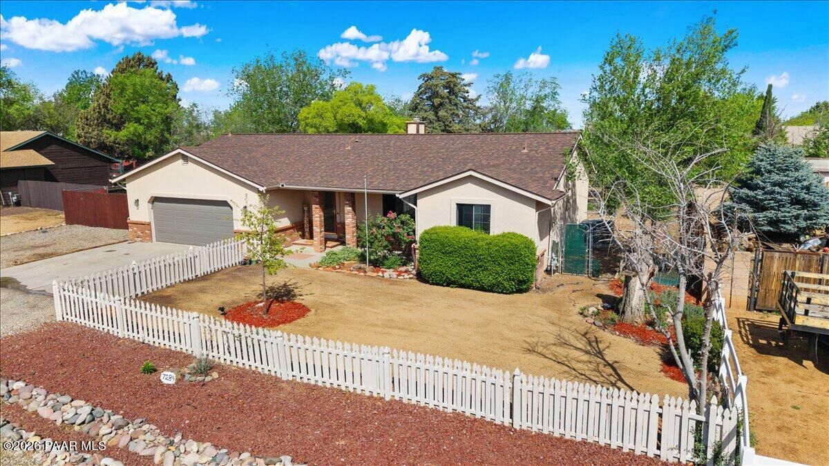 Property Photo:  7284 E Wren Drive  AZ 86314 