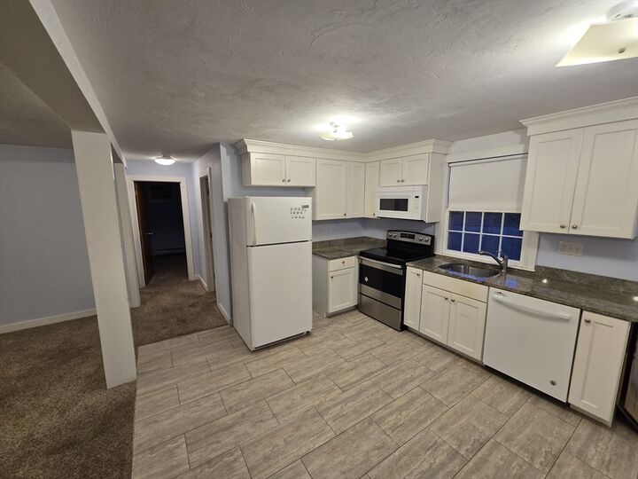 Property Photo: 119B Great Rd A MA 01730