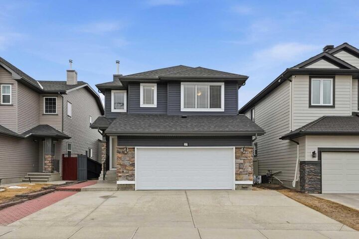 27 Saddleland Way NE — photo 1