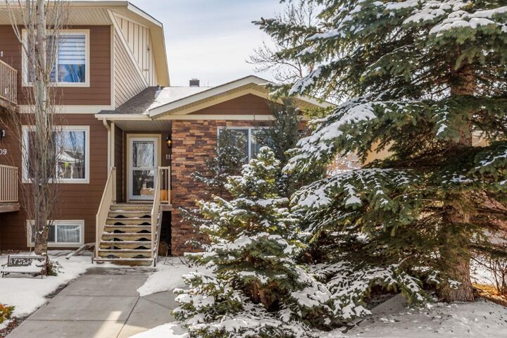 Property Photo:  323 4 Avenue 111  AB T1P 1B5 