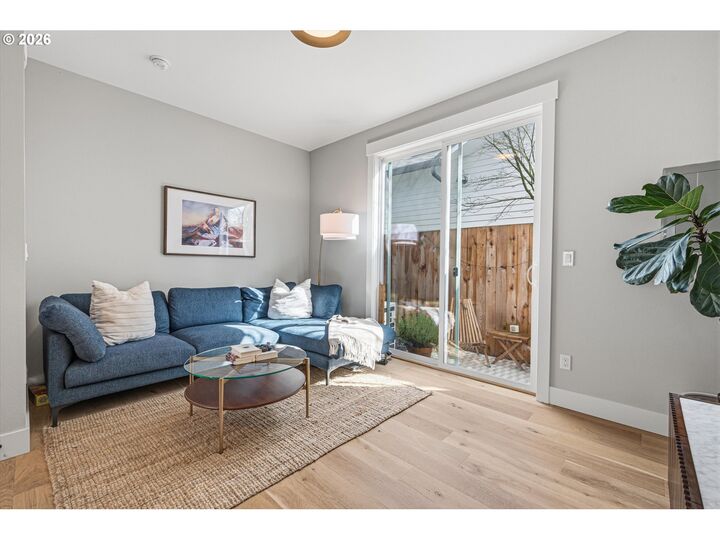 Property Photo:  6224 NE 11th Ave  OR 97211 