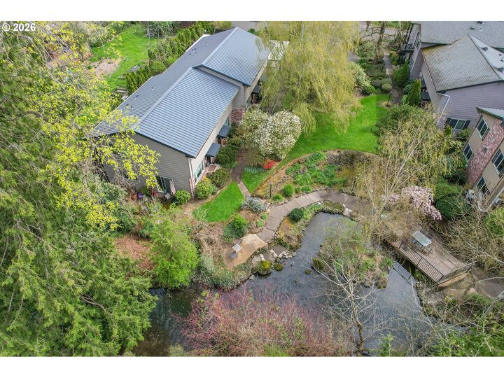 Property Photo: 8333 SE 23rd Ave A OR 97202
