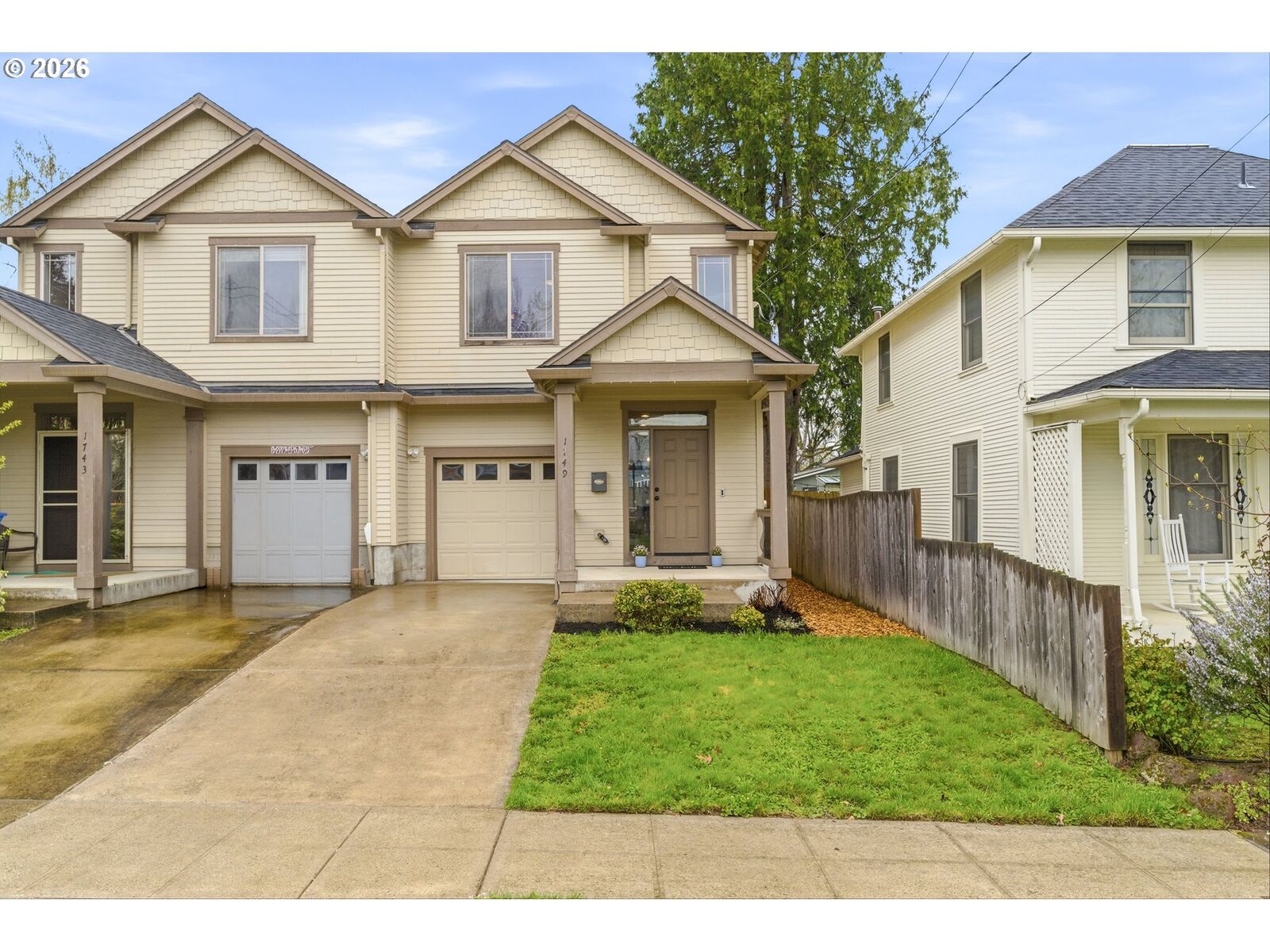 Property Photo: 1749 SE Marion St OR 97202