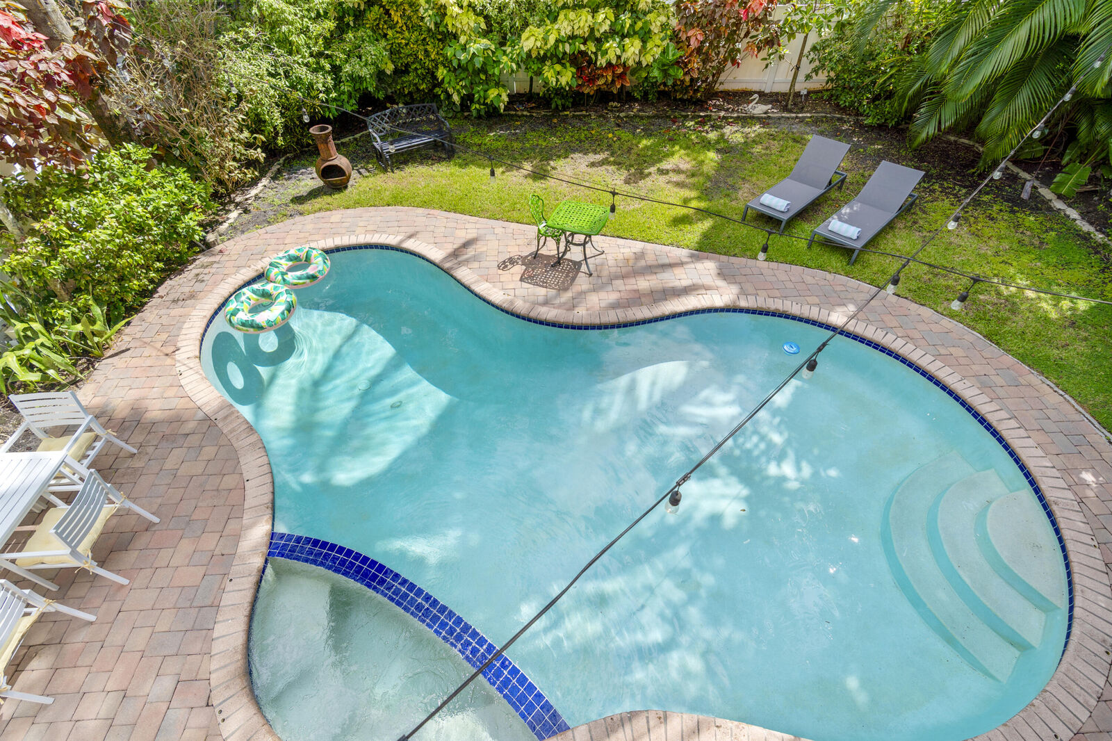 Property Photo: 614 SE 5th Court FL 33301