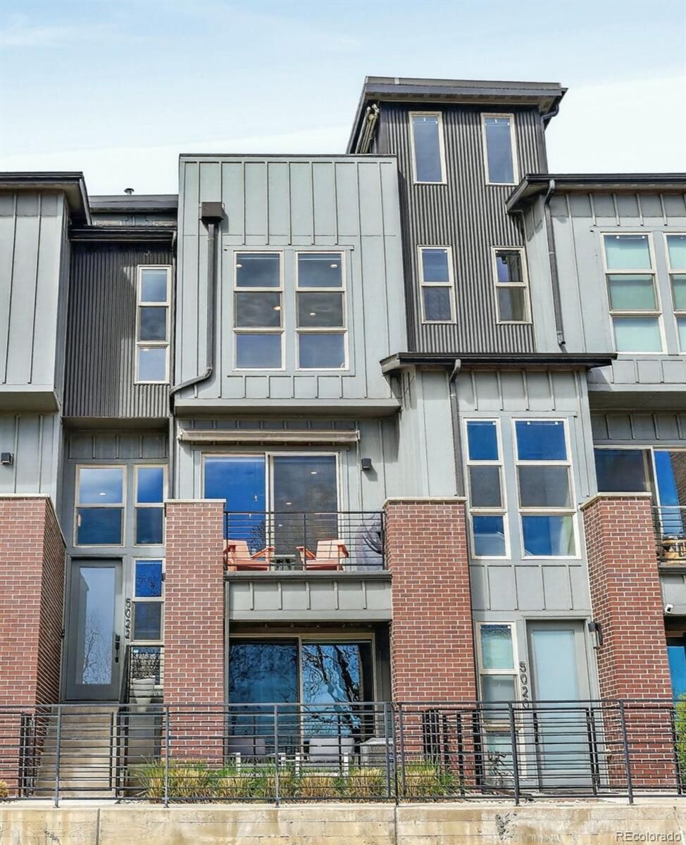 Property Photo:  5022 S Platte River Parkway  CO 80123 