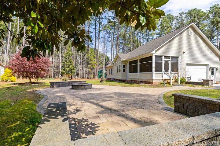 Property Photo:  139 Country Club Dr.  VA 23857 