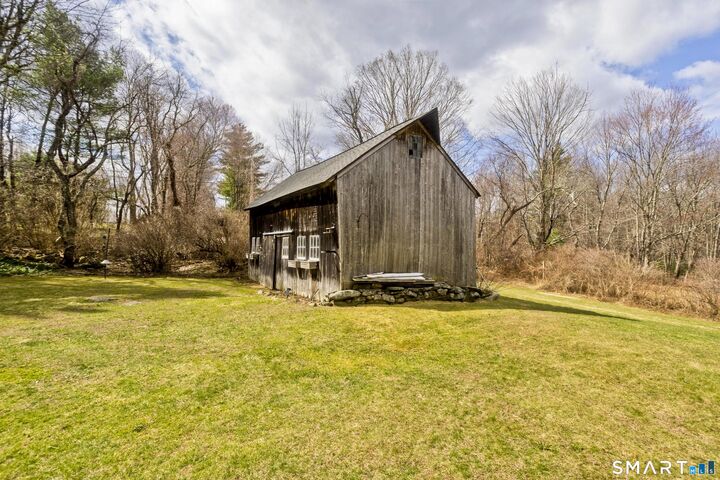 Property Photo:  516 Cherry Brook Road  CT 06019 