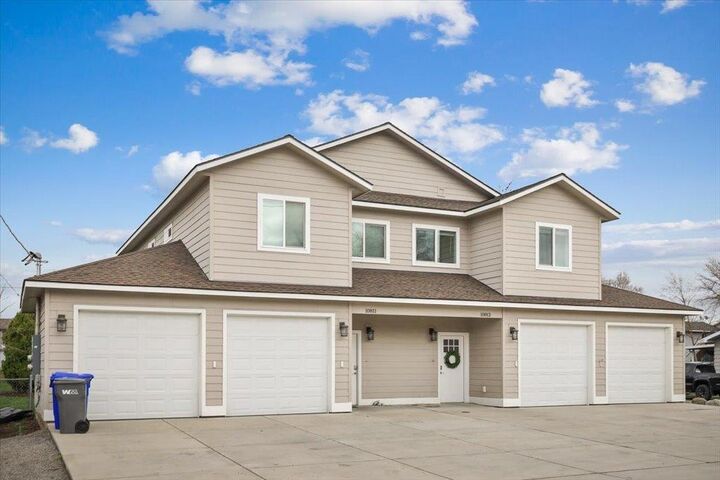 Property Photo:  10811/10813 E Mission Ave  WA 99216 