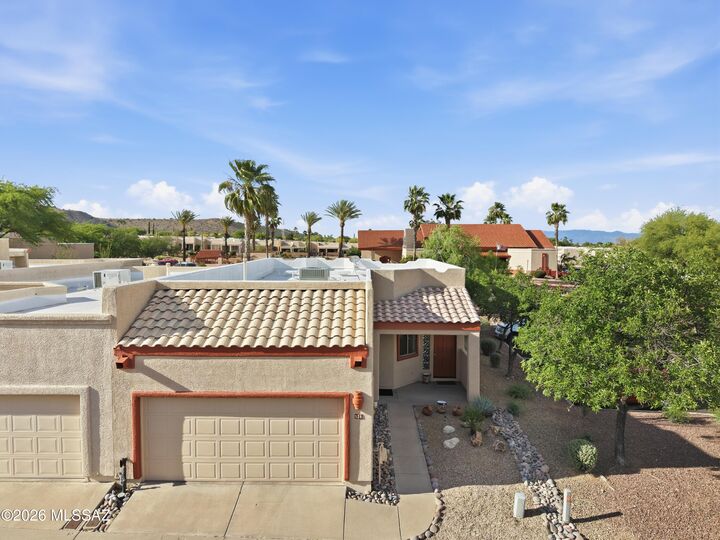 Property Photo:  536 W Deerview Court  AZ 85614 
