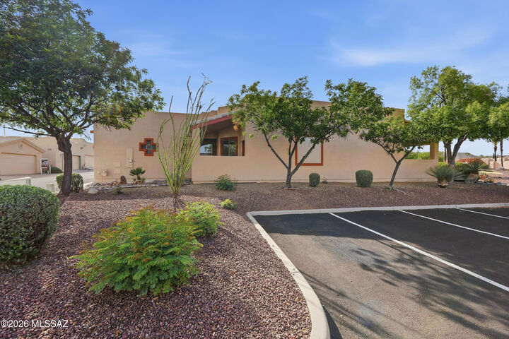 Property Photo: 536 W Deerview Court AZ 85614